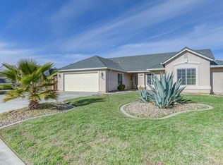 2686 Rhinestone Way, Redding, CA 96001