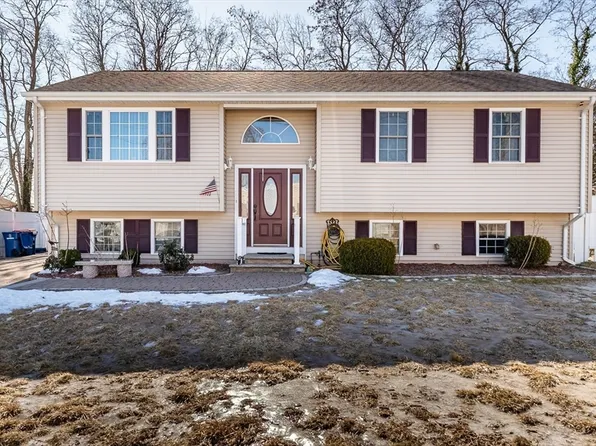 22 Hamlin St, New Bedford, MA 02745