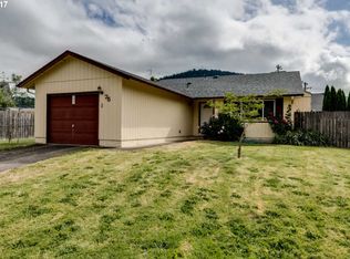 75 Loftus Ave, Lowell, OR 97452