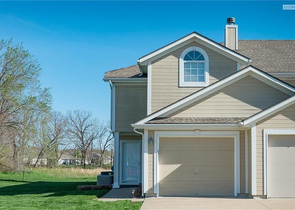 1st image of 5726 NW Plantation Ln #177A
