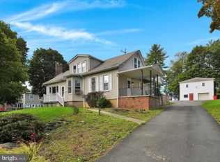 1740 Elk Ave, Pottsville, PA 17901