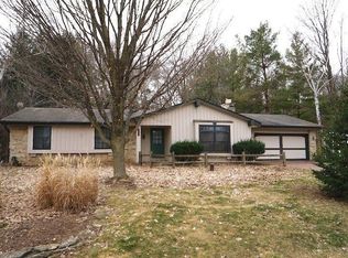 N67W28681 Hawthorne Rd, Hartland, WI 53029