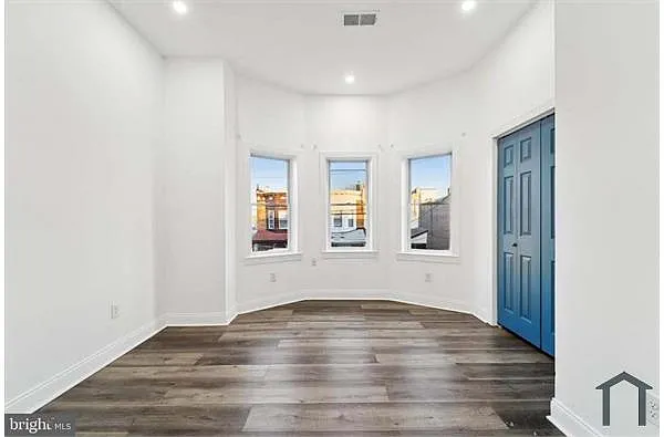 Building Photo - 3660 N Marvine St