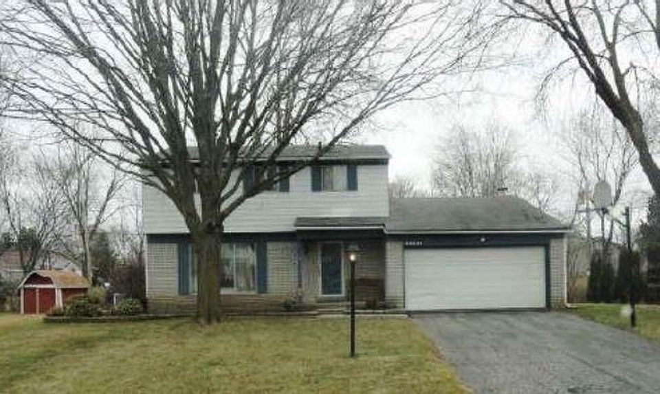 1st image of 23648 Willowbrook Dr