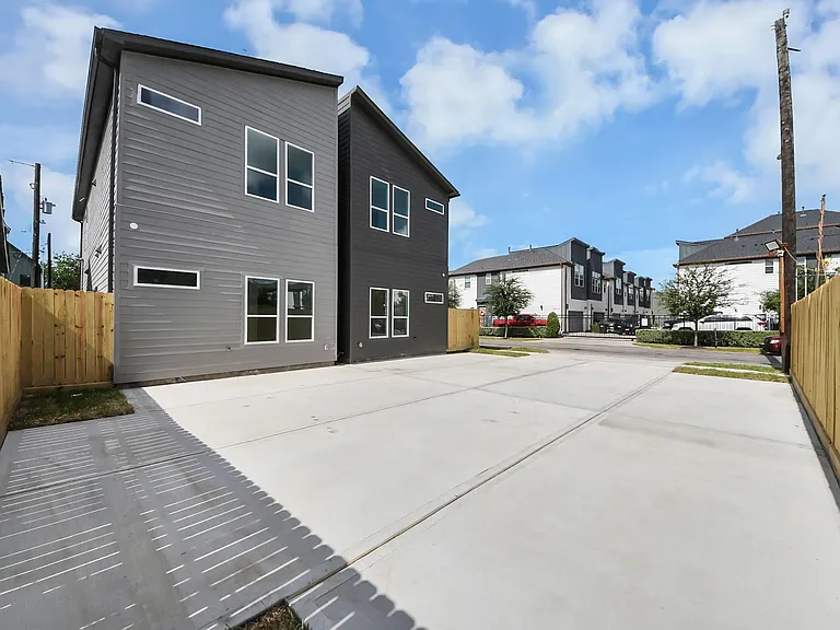 4607 Gunter St #A — Photo 34