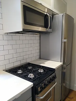 Rented by Evergreen Realty & Investments | media 36