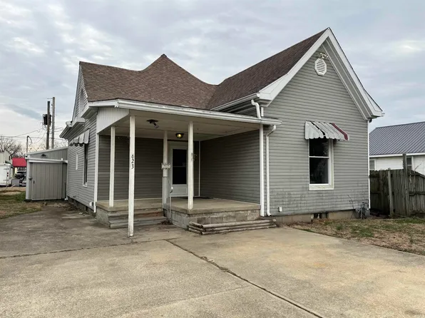 623 Cedar St, Mount Carmel, IL 62863