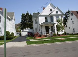 16 Riverside Pl, Hornell, NY 14843