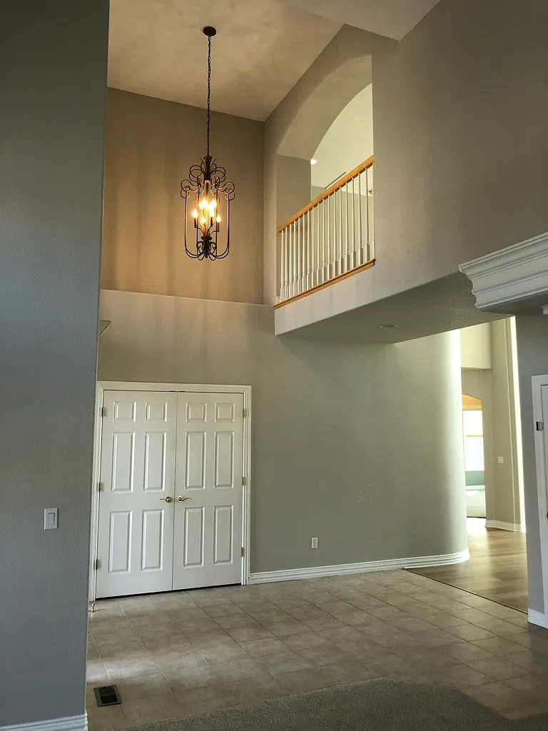 3 bed, 3004 sqft, $3,900 — Photo 4