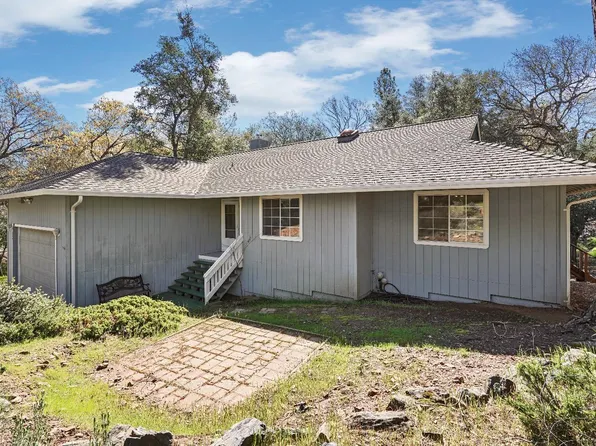 13079 Jackson Mill Dr, Groveland, CA 95321