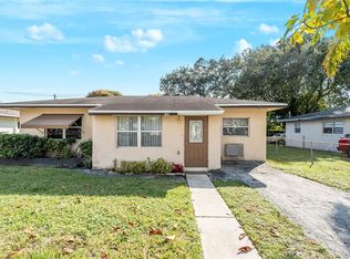 4100 SW 26th St, West Park, FL 33023