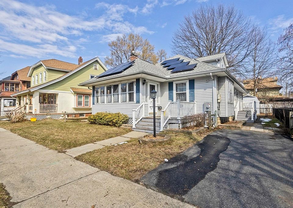 1st image of 57 Lyndale St