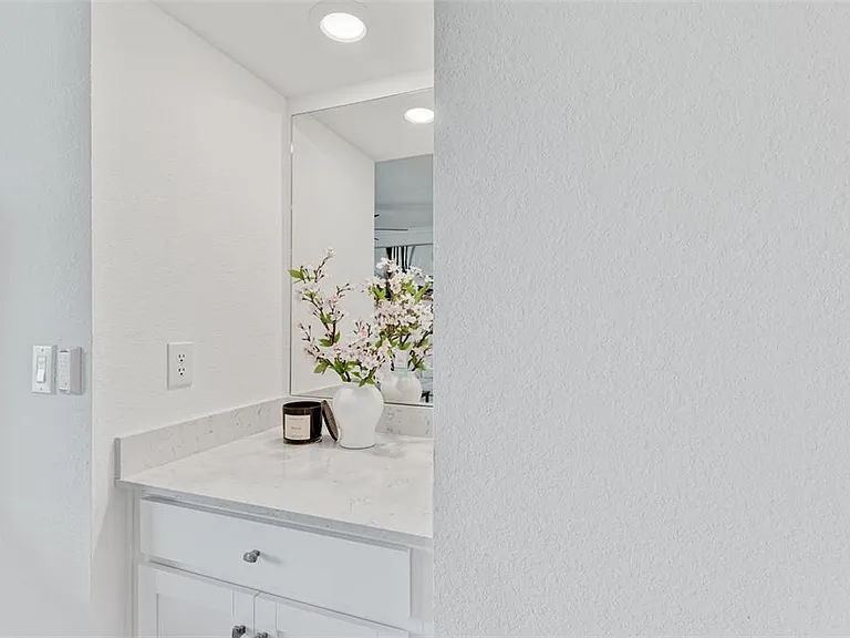 5685 Palmer Cir #105 — Photo 19