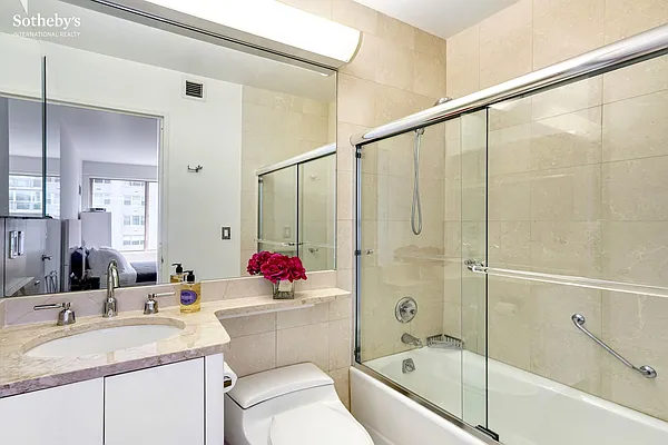 Rented by Sotheby's International Realty | media 27