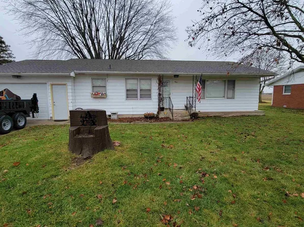 407 S Burke St, Wolcott, IN 47995