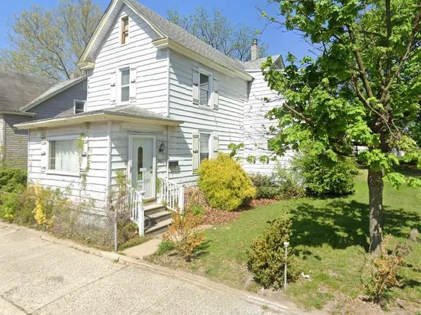 205 W Adams St, Paulsboro, NJ 08066