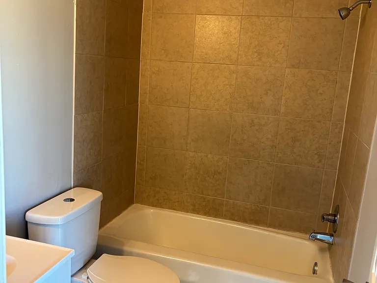 408 Mulberry St #4 — Photo 7