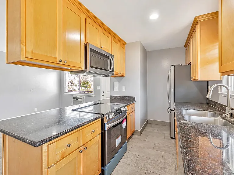 262 Tradewinds Ct #4 — Photo 3
