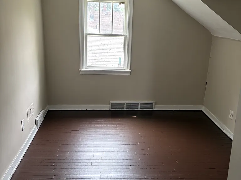 396 N Center Ave #2 — Photo 6