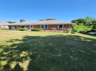 10 Arlington Ct, Montrose, NY 10548