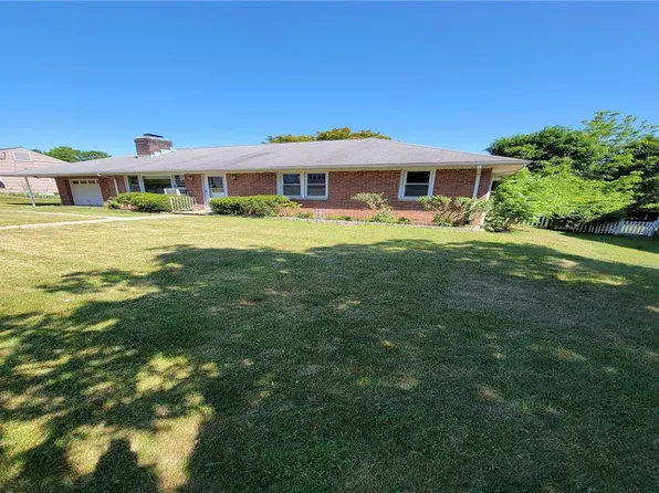 10 Arlington Court, Montrose, NY 10548