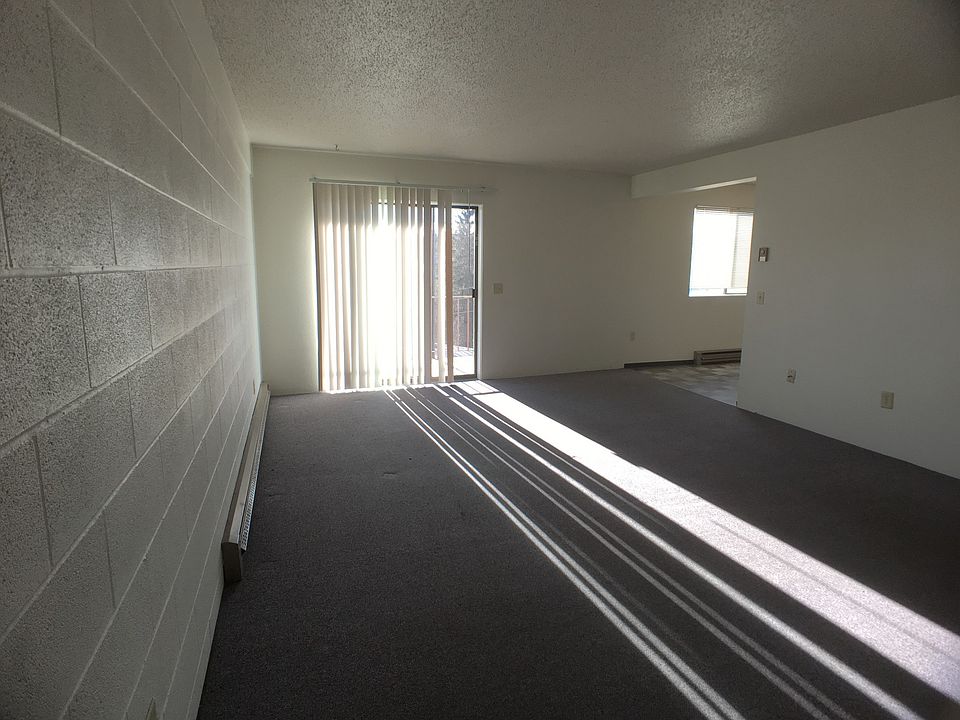 1st image of 630 NE Maiden Ln APT 35