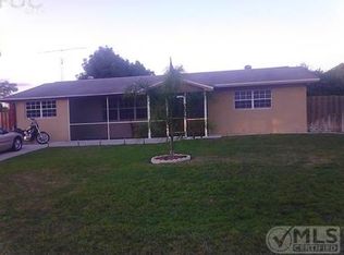 910 Hudson Ave, Lehigh Acres, FL 33936