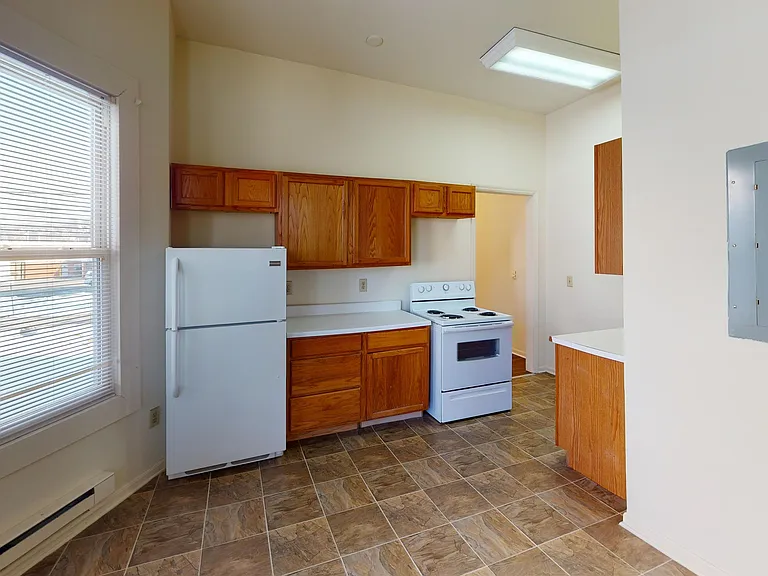 2215 Washington Ave #2 — Photo 10