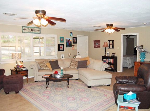 2nd image of 1431 Sunnyvale St