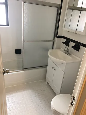 Rented by Vass Stevens Group | media 21