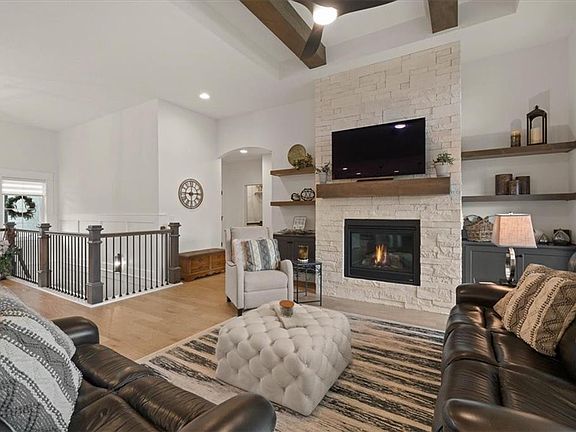 4th image of 1108 Deer Run Dr