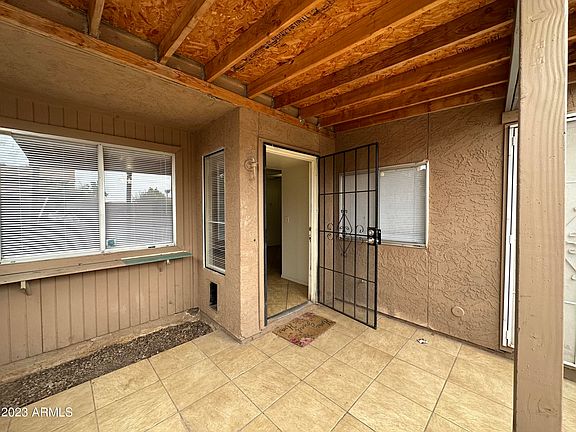 3rd image of 6935 W DEVONSHIRE Avenue #1361