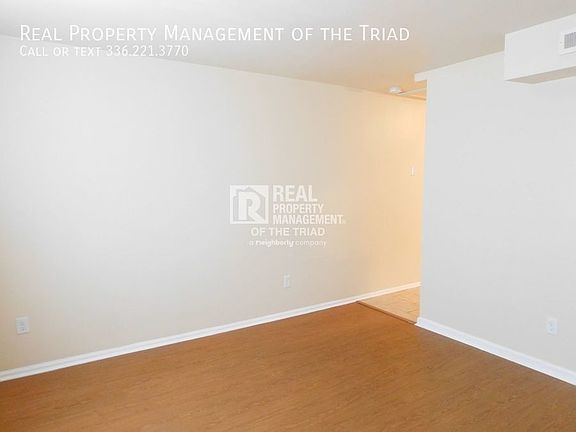 3rd image of 4216 Parker St #D