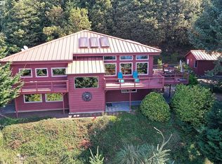 35651 Coy Creek Rd, Gold Beach, OR 97444