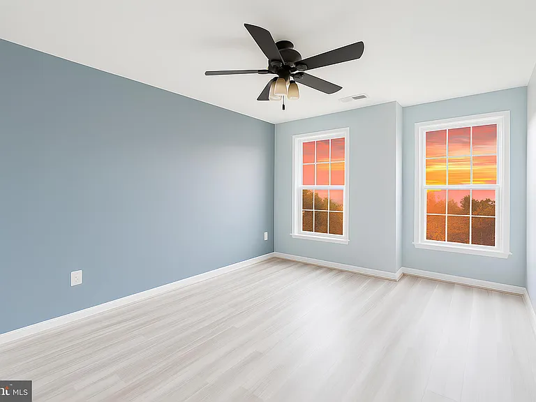 43698 Chicacoan Creek Sq — Photo 11
