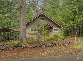 120 N Staircase Dr, Hoodsport, WA 98548
