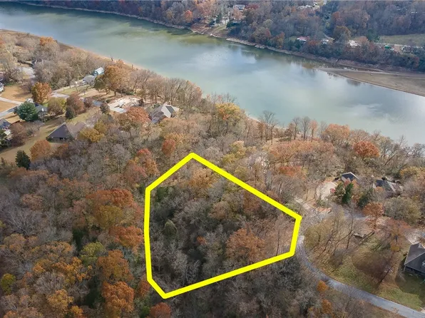 Bluff Vw #10, Springdale, AR 72764