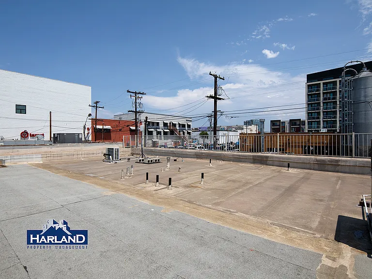 3809-3815 Ray St #3809 — Photo 12