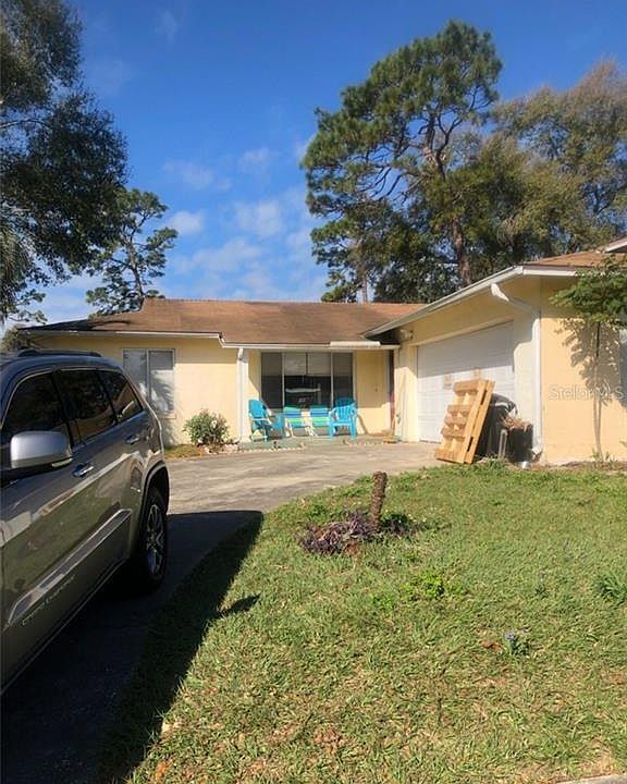 1st image of 420 Wekiva Rapids Dr
