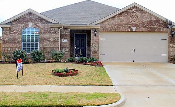 2nd image of 3113 Overstreet Ln