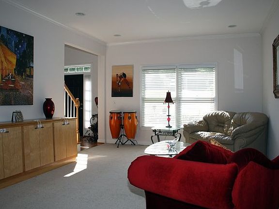 Formal Living Room, neutral elegant décor with plenty of space