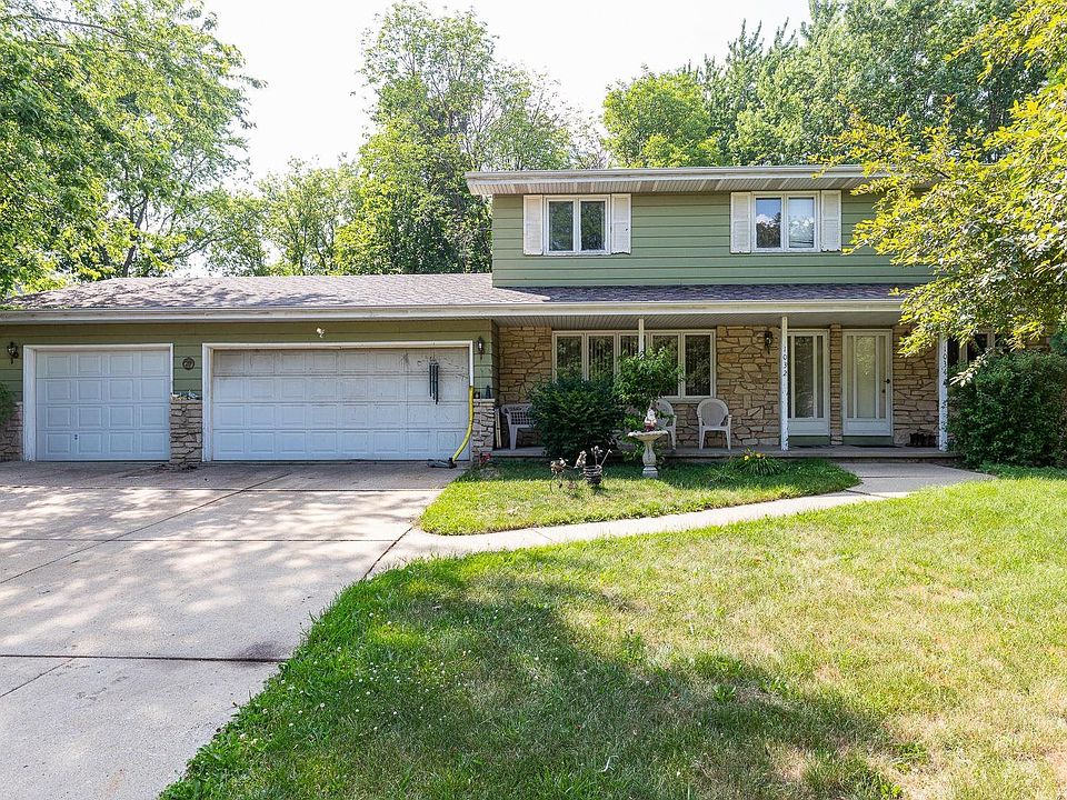 1st image of 1032 E Northwood Dr