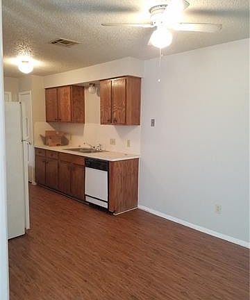 4th image of 6906 S 1st St #A