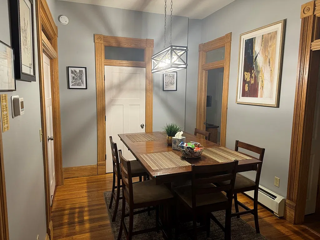 2 bed, 1.0 bath, 1000 sqft, $1,400 — Photo 4