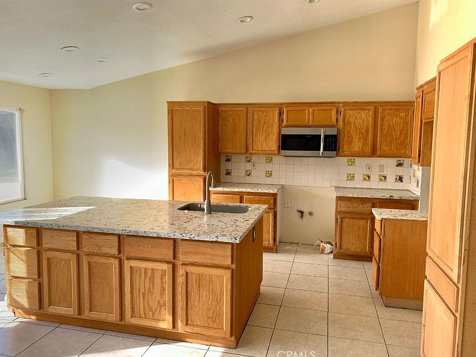 2nd image of 10576 Horseshoe Dr