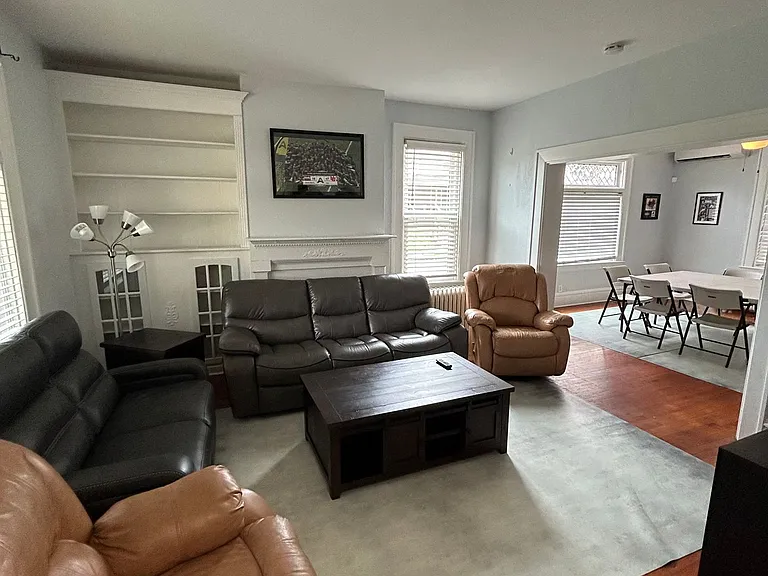 930 Ridge Ave — Photo 14