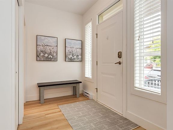 4th image of 3101 Cliffs Rd #15