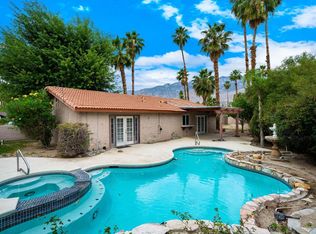 3174 E Cajon Cir, Palm Springs, CA 92264