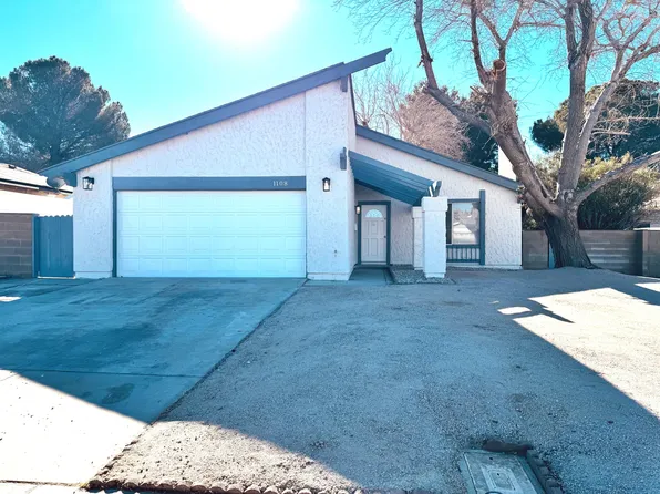 1108 E Nugent St, Lancaster, CA 93535