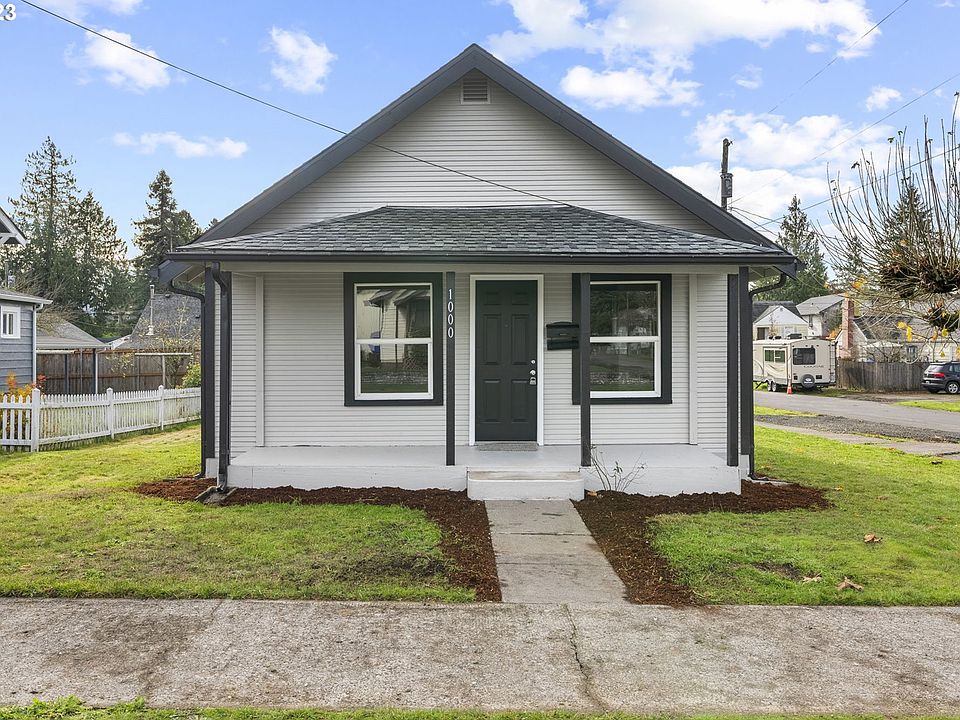1st image of 1000 Ayers St